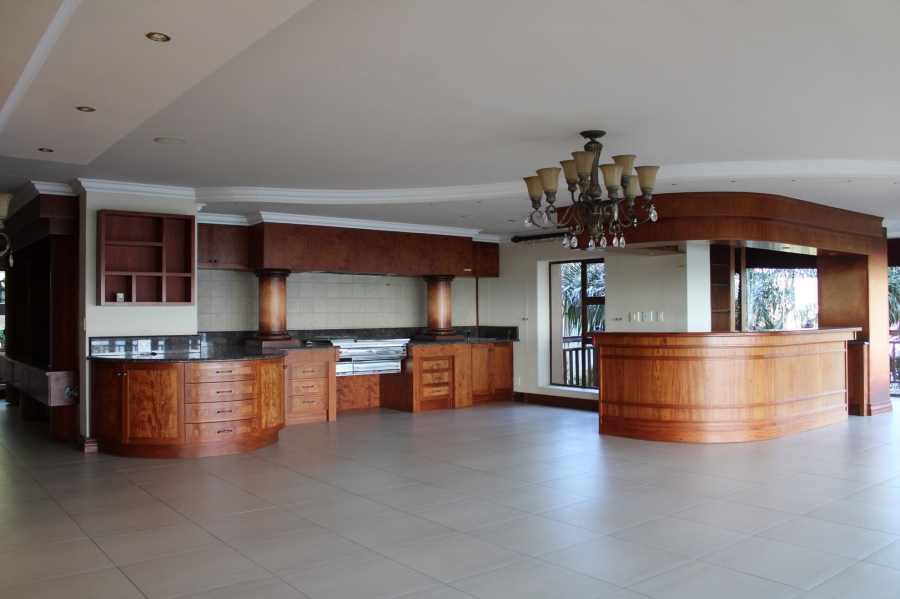 5 Bedroom Property for Sale in Birdwood Estate North West